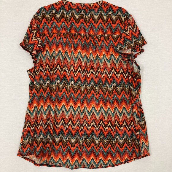 Ava & Grace Red Multi Color Chevron Stretch Short Sleeve Popover Blouse 3X - Picture 7 of 8